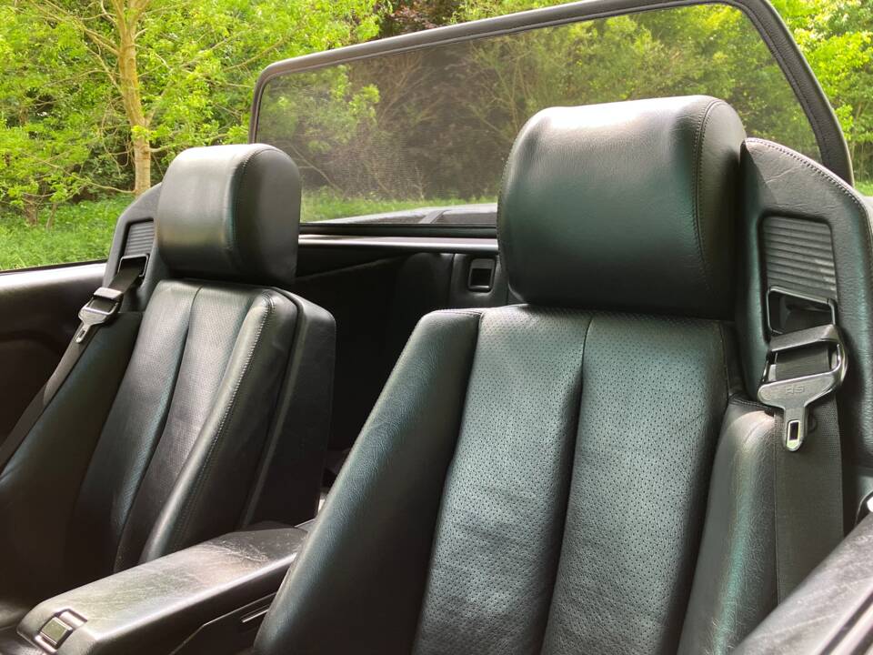 Image 10/13 of Mercedes-Benz 300 SL-24 (1991)