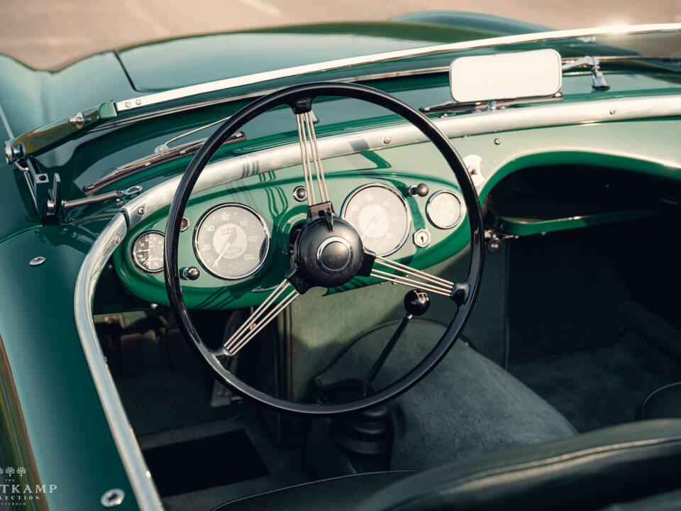 Image 12/17 of Austin-Healey 100&#x2F;4 (BN1) (1954)