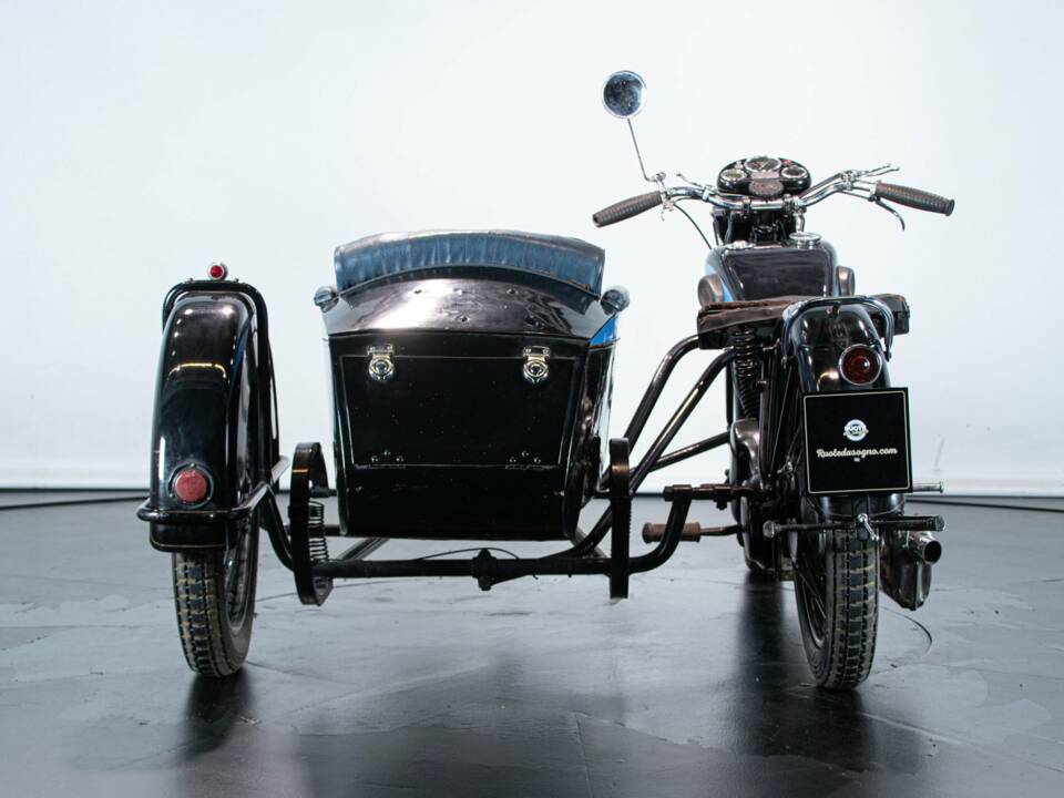 Bild 3/50 von Triumph DUMMY (1929)