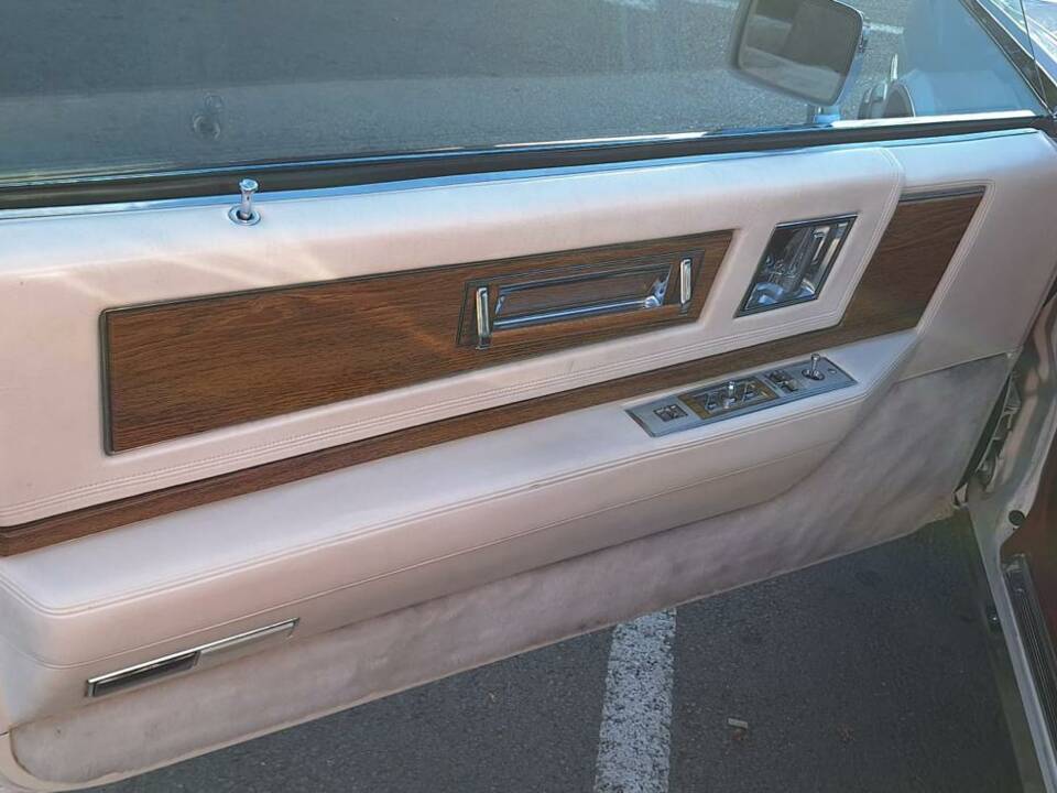 Bild 7/12 von Cadillac Eldorado Coupé 4.1L (1982)