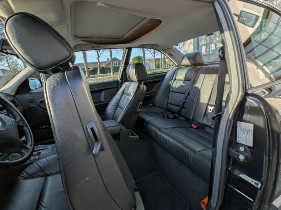 Immagine 53/72 di BMW 328i (1996)