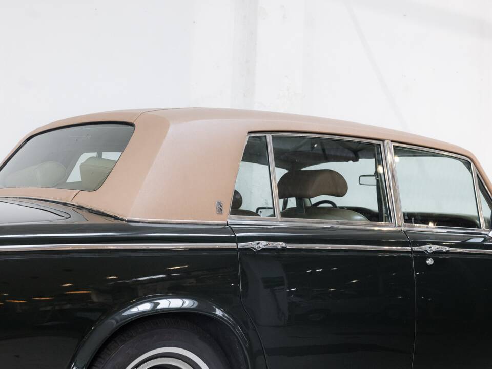 Immagine 29/32 di Rolls-Royce Silver Wraith II (1979)
