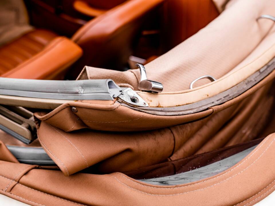 Immagine 28/50 di Porsche 356 C 1600 (1964)