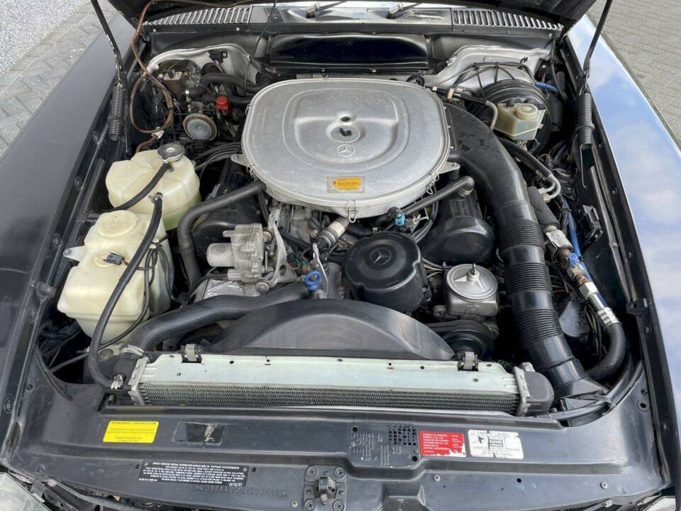 Image 31/36 de Mercedes-Benz 560 SL (1989)