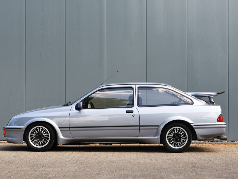 Immagine 27/47 di Ford Sierra RS Cosworth (1987)