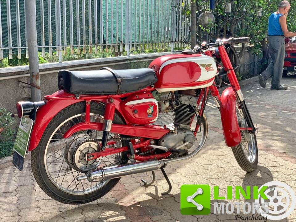 Image 3/10 de Moto Morini DUMMY (1961)