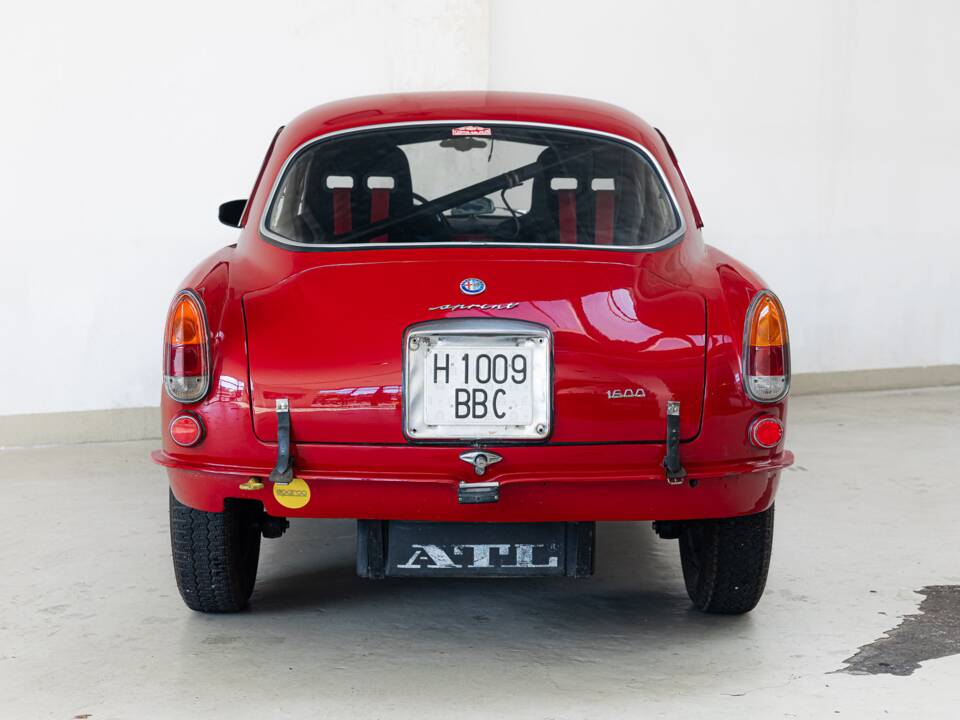 Afbeelding 7/34 van Alfa Romeo Giulia 1600 Sprint GT (1963)