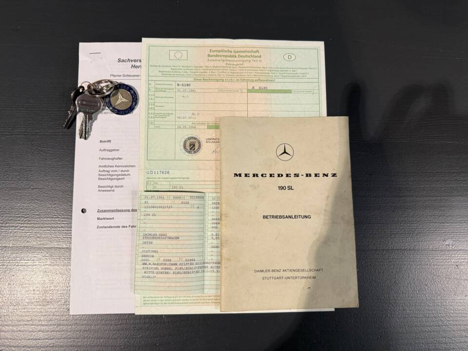 Image 17/17 of Mercedes-Benz 190 SL (1961)