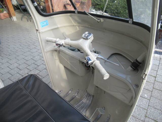 Image 42/44 of Piaggio Vespa APE B (1956)