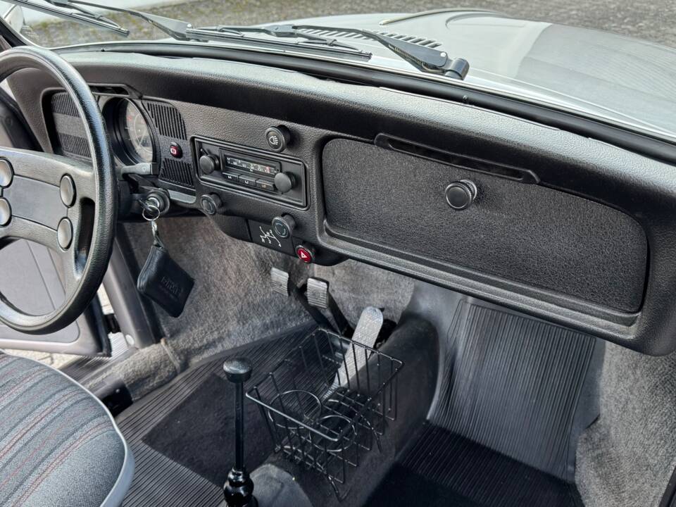 Bild 61/99 von Volkswagen Käfer 1200 Jubiläumsmodell (1985)