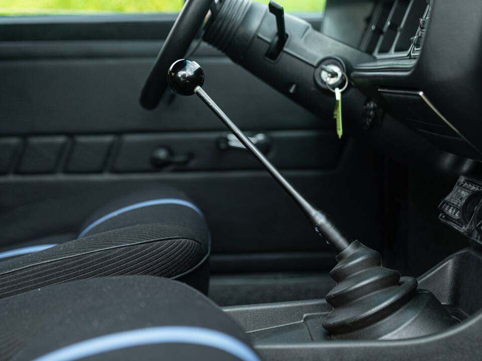 Immagine 46/50 di FIAT 131 Abarth Rally (1981)