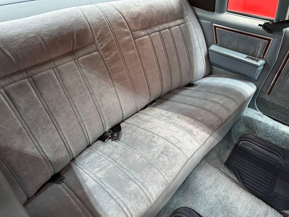 Imagen 40/64 de Oldsmobile Delta 88 Royale (1979)