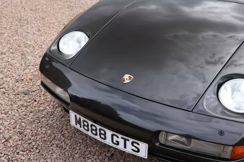 Bild 43/50 von Porsche 928 GTS (1995)