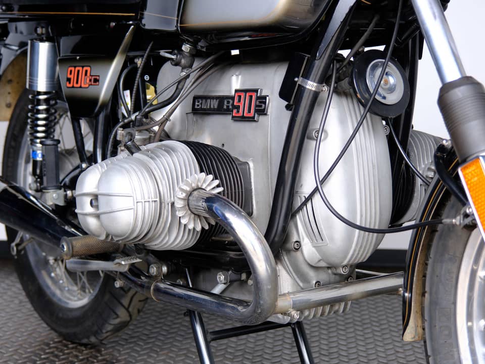 Image 23/91 of BMW R 90 S (1975)
