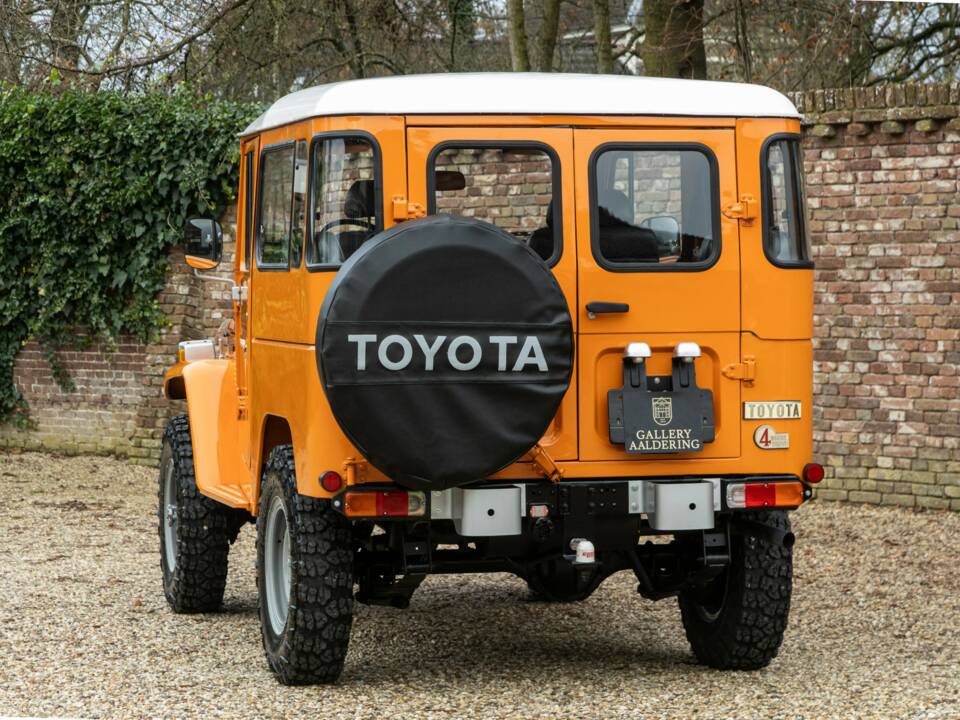 Image 46/50 of Toyota Land Cruiser FJ 40 (1980)
