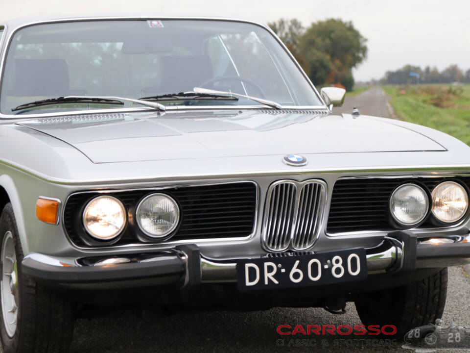 Image 37/50 de BMW 3.0 CS (1972)