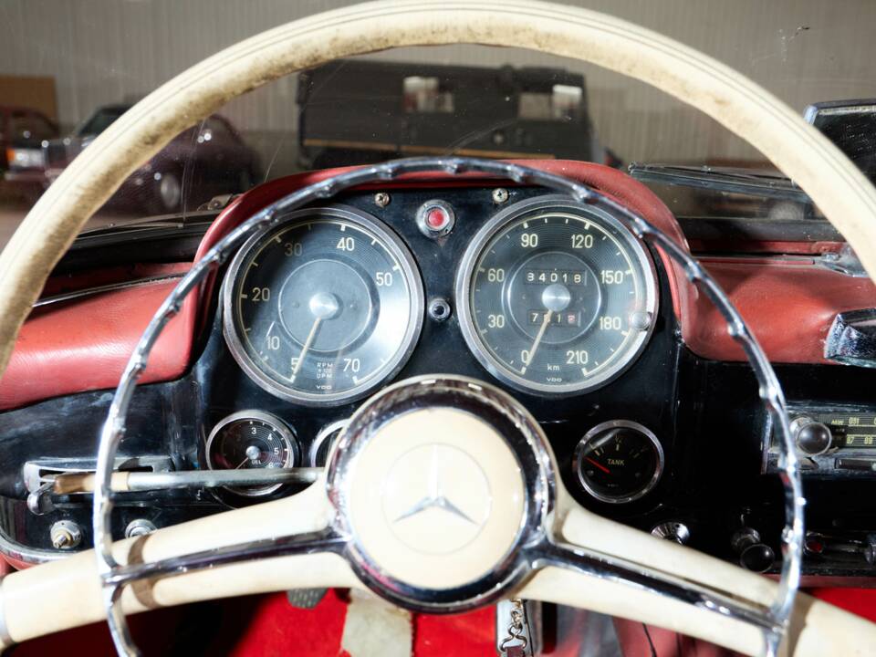 Image 59/83 de Mercedes-Benz 190 SL (1959)