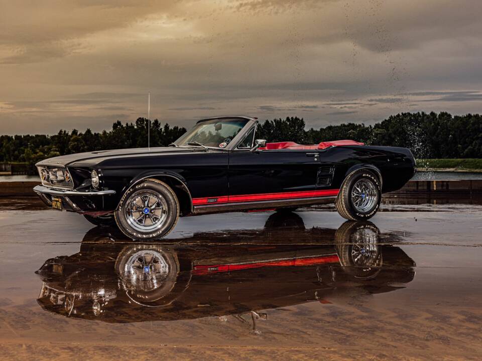 Image 1/36 of Ford Mustang 289 GTA (1967)