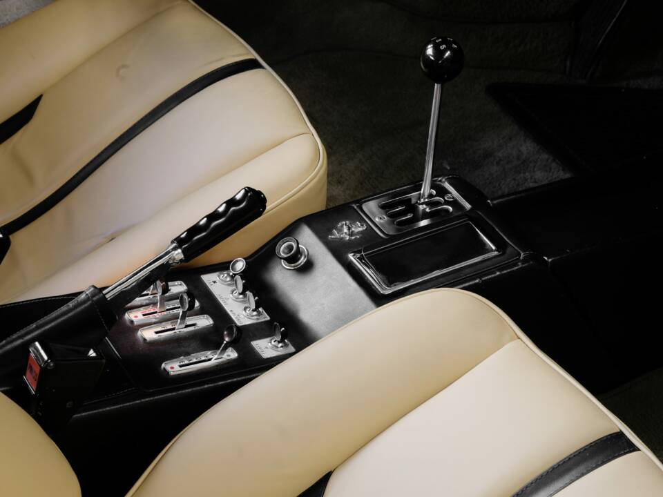 Bild 29/50 von Ferrari 308 GTS (1979)