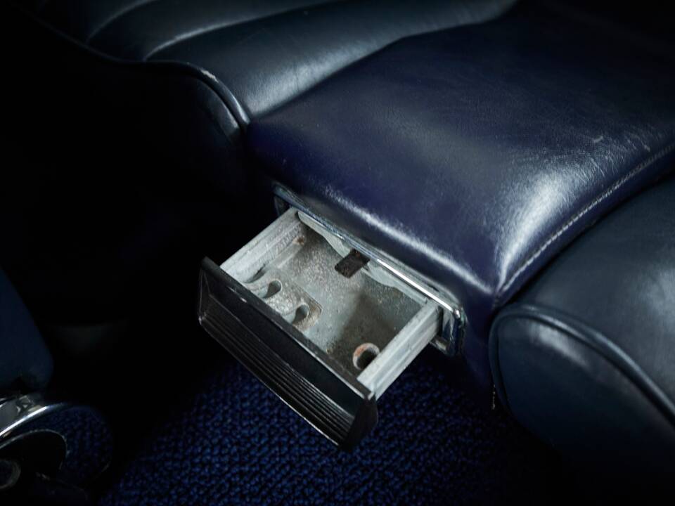 Image 79/100 of BMW 3.0 CSi (1973)