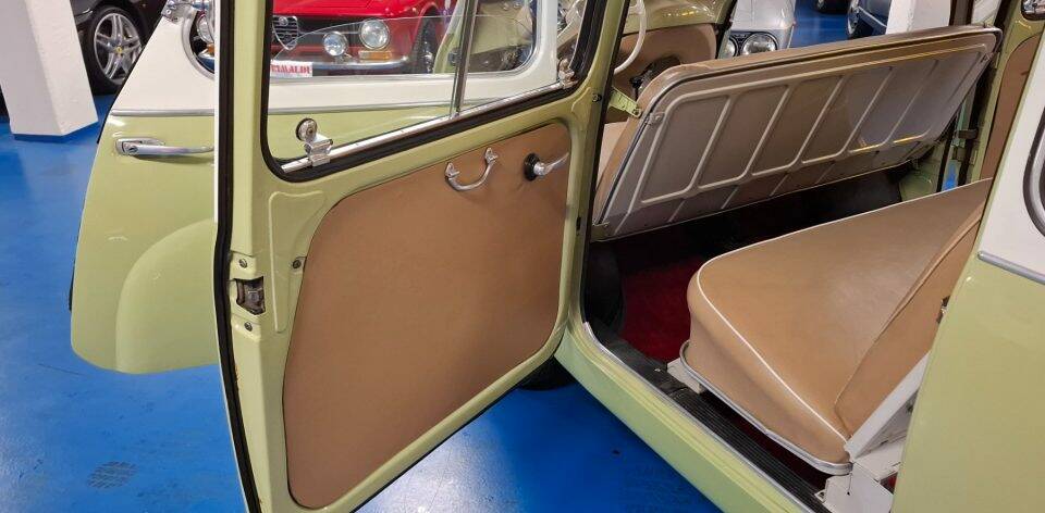 Immagine 31/36 di FIAT 600 D Multipla (1964)