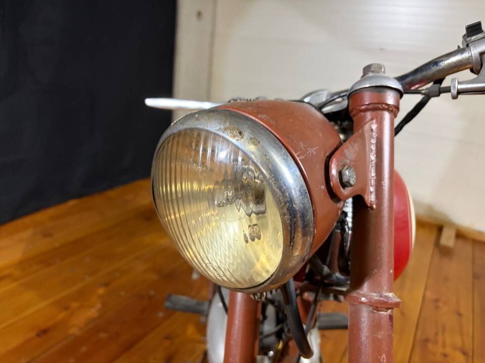 Image 8/13 of KTM Tourist 125 (1959)