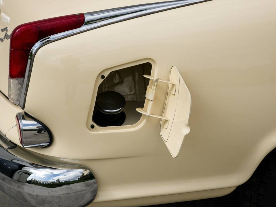 Immagine 35/40 di Borgward Isabella Coupe-Cabriolet (1961)