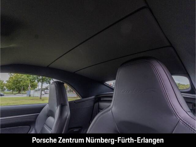 Obraz 43/50 pojazdu Porsche 911 Turbo S (2023)