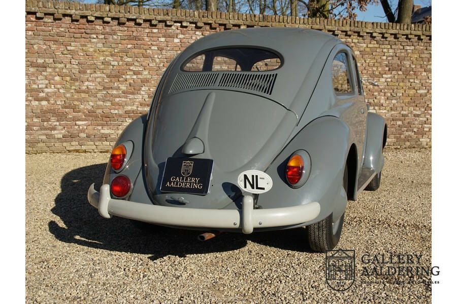 Imagen 50/50 de Volkswagen Maggiolino 1200 Standard &quot;Ovali&quot; (1955)