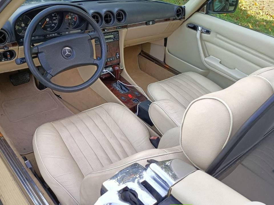 Immagine 8/10 di Mercedes-Benz 300 SL (1986)