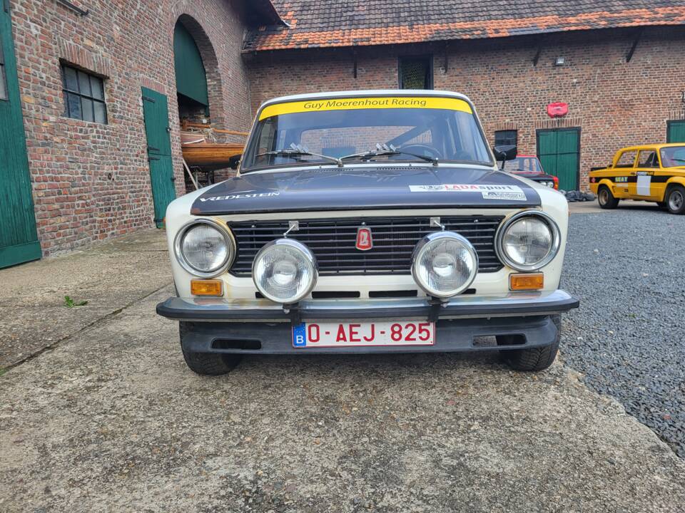 Image 34/43 of Lada 1200 S (1984)