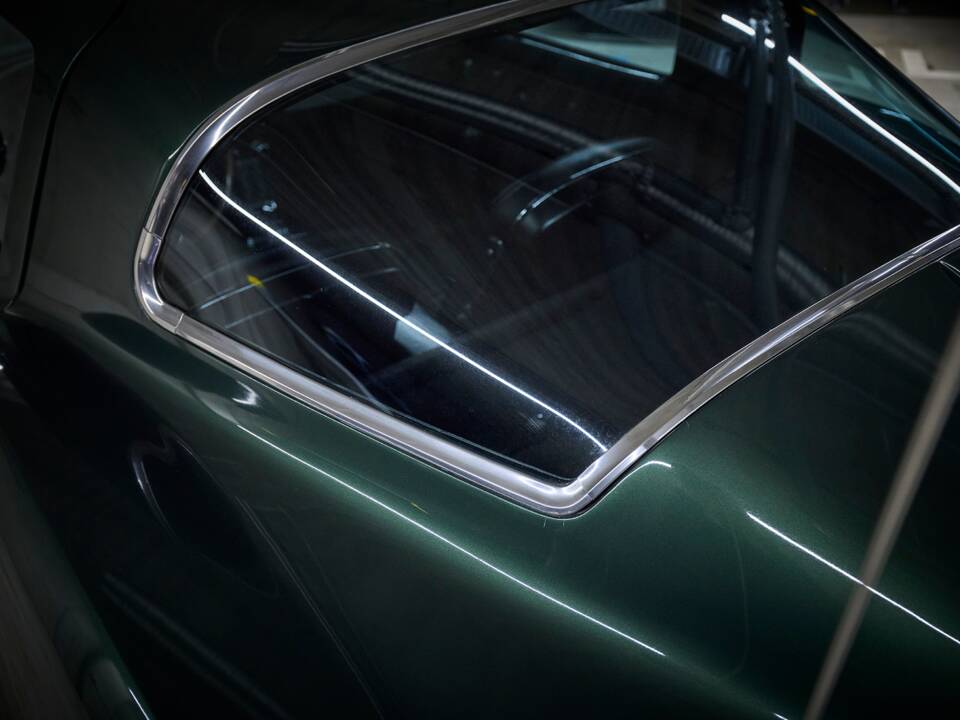 Image 59/78 of Chevrolet Corvette Stingray 427 (1967)