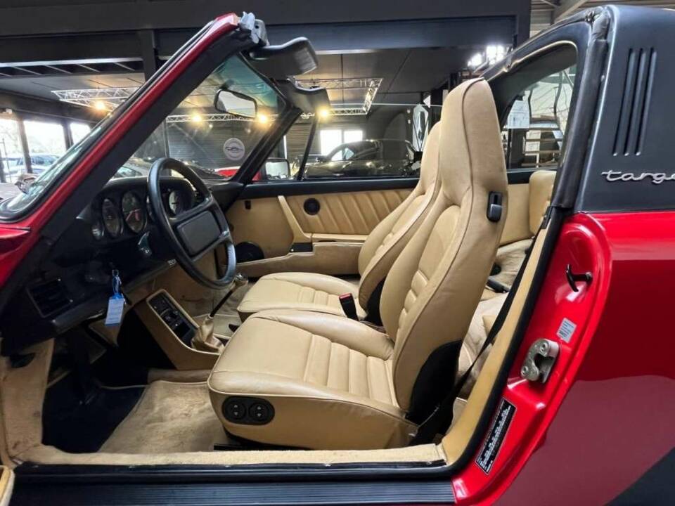 Image 10/50 of Porsche 911 Carrera 3.2 (1987)