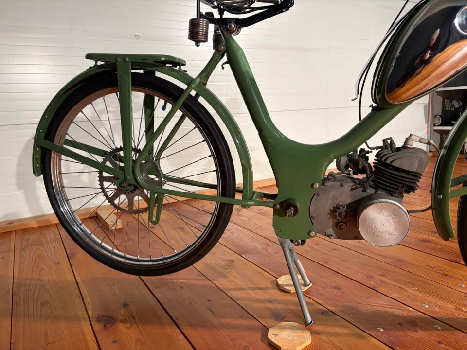 Afbeelding 12/14 van HMW 50 ZL (1954)