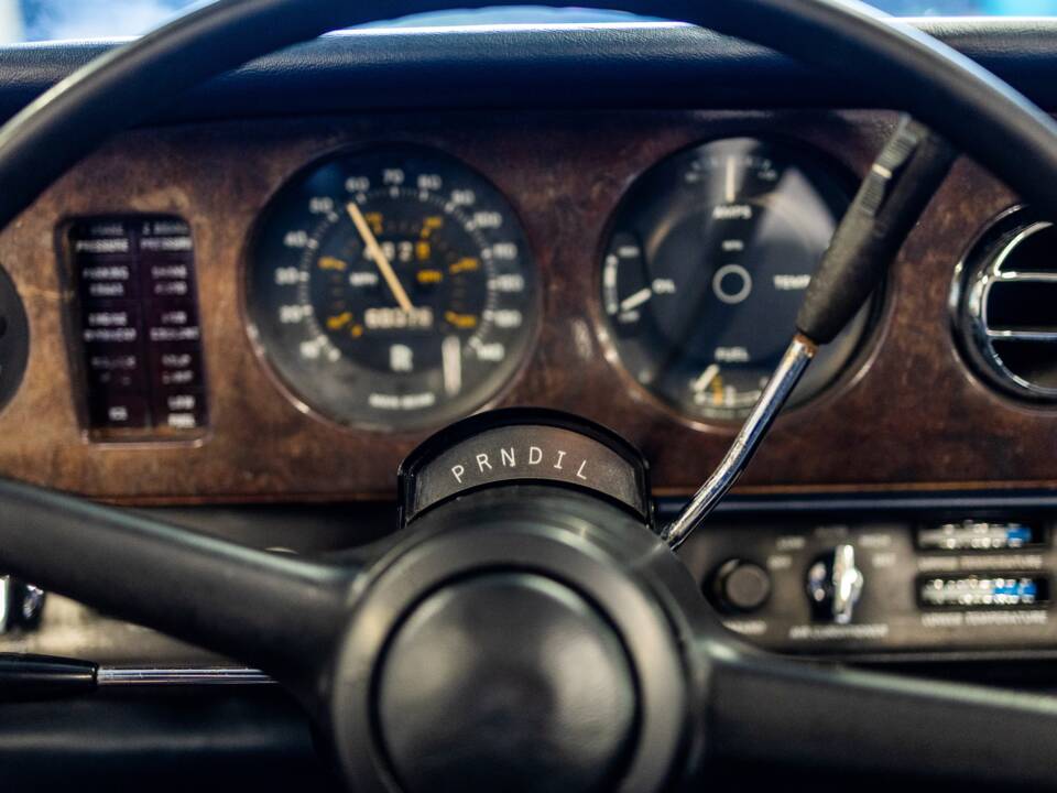 Afbeelding 33/39 van Rolls-Royce Corniche I (1976)