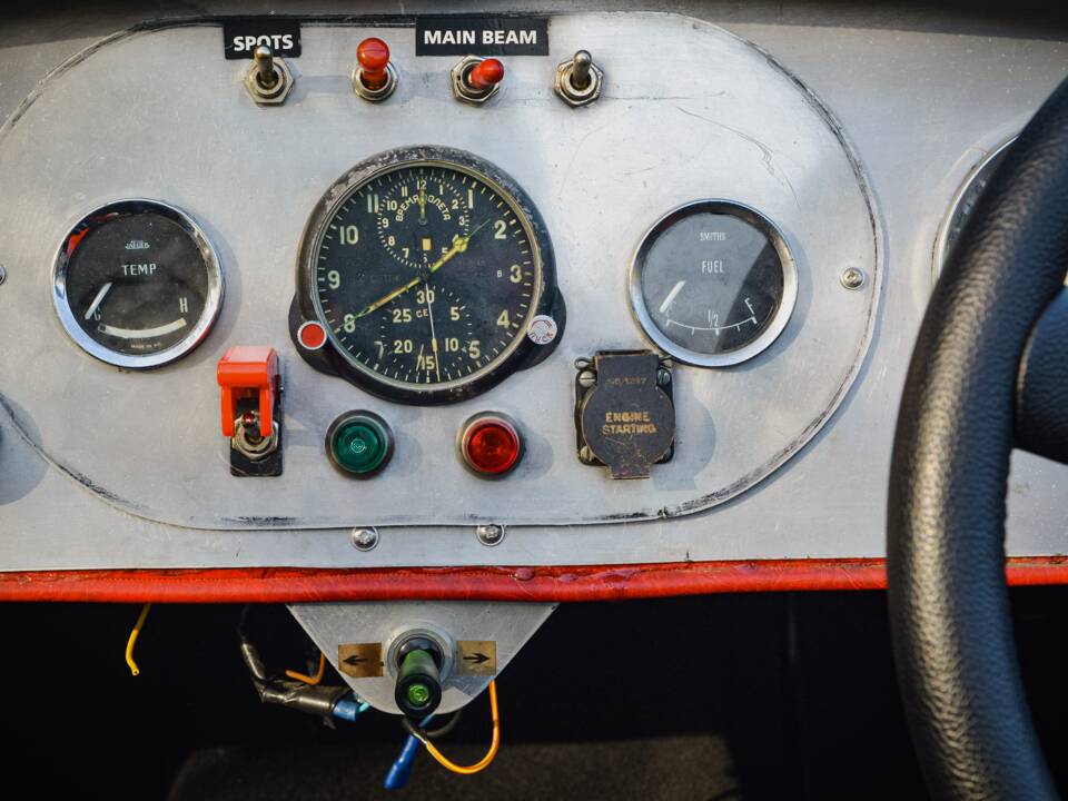 Bild 40/50 von Spartan Roadster (1975)