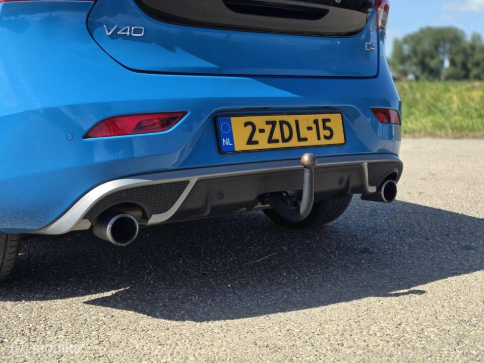 Imagen 14/42 de Volvo V40 D4 R-Design (2014)