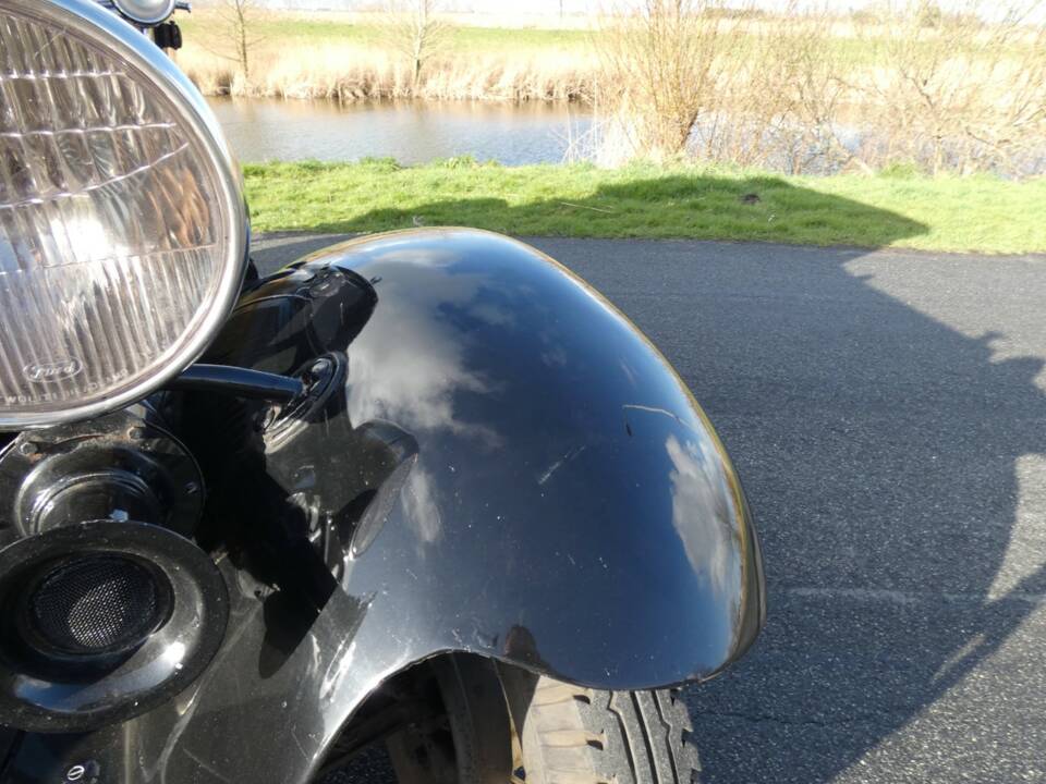 Immagine 20/43 di Ford Model A Tudor Sedan (1931)