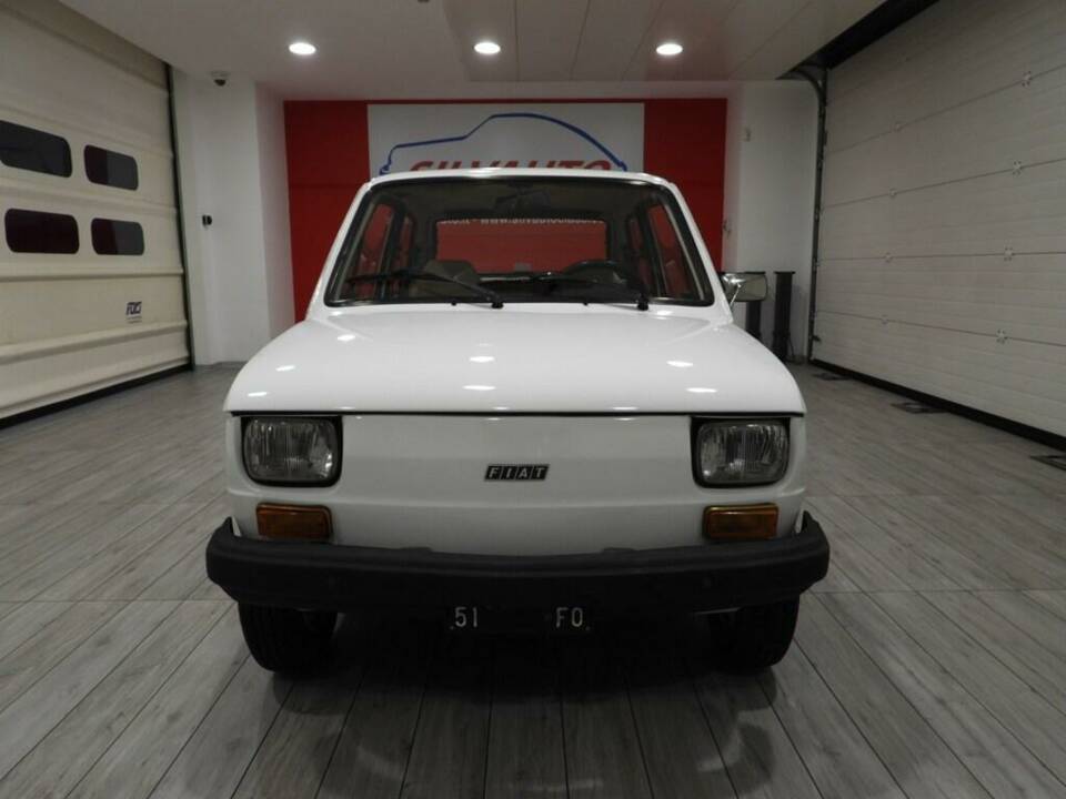 Image 2/15 de Polski FIAT 126p (1982)