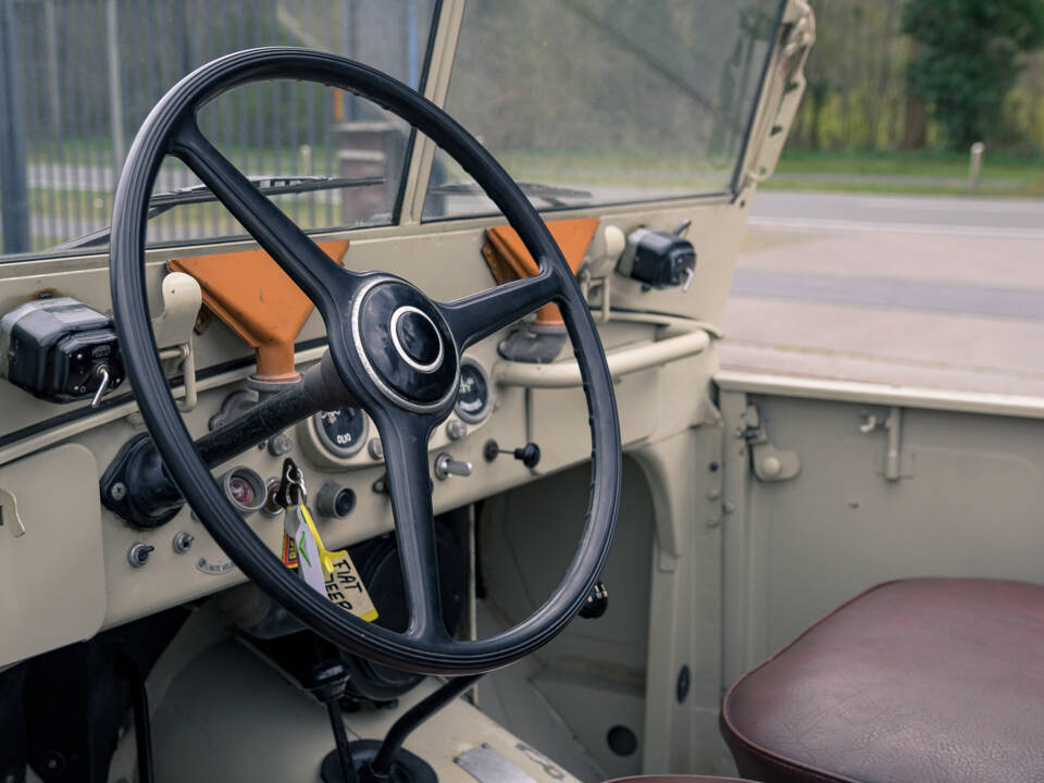 Image 34/47 de FIAT Campagnola (1972)