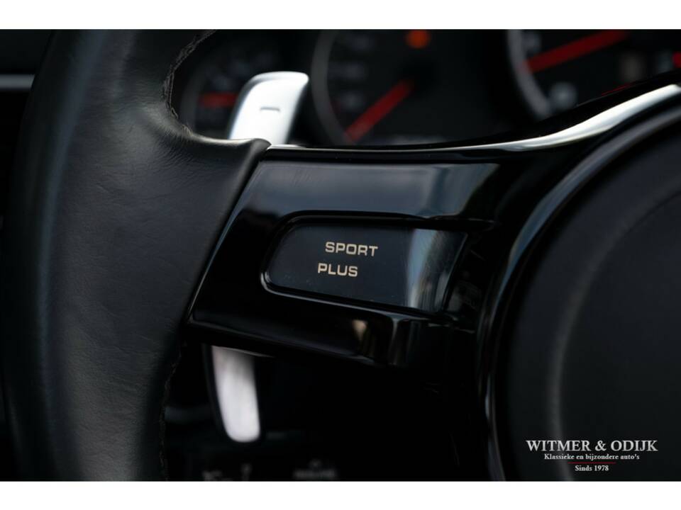 Image 27/47 of Porsche 911 Turbo (2014)