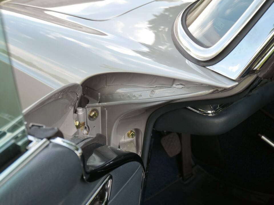 Image 8/15 of Mercedes-Benz 280 SL (1900)