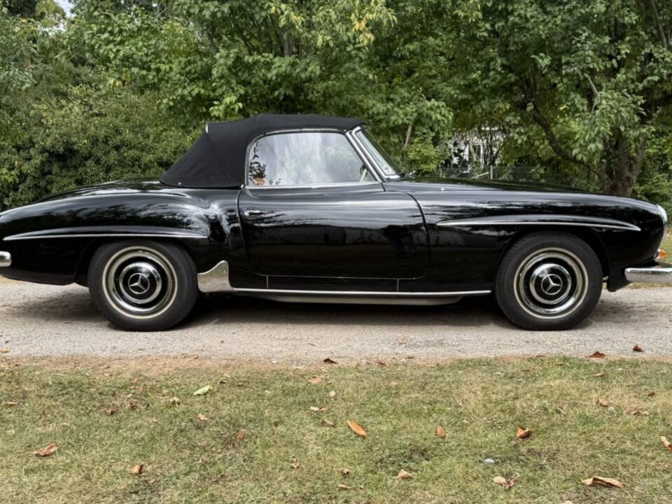Image 3/23 of Mercedes-Benz 190 SL (1959)