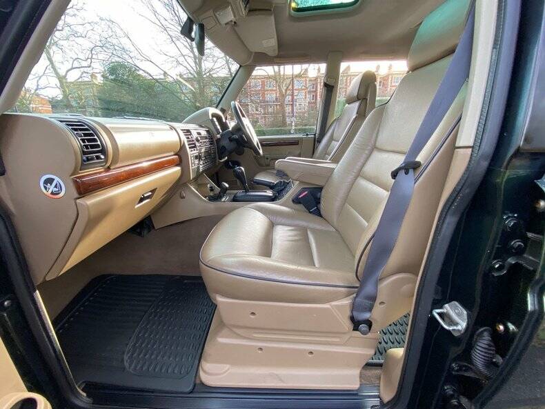 Imagen 26/50 de Land Rover Discovery 4.0 HSE (1998)
