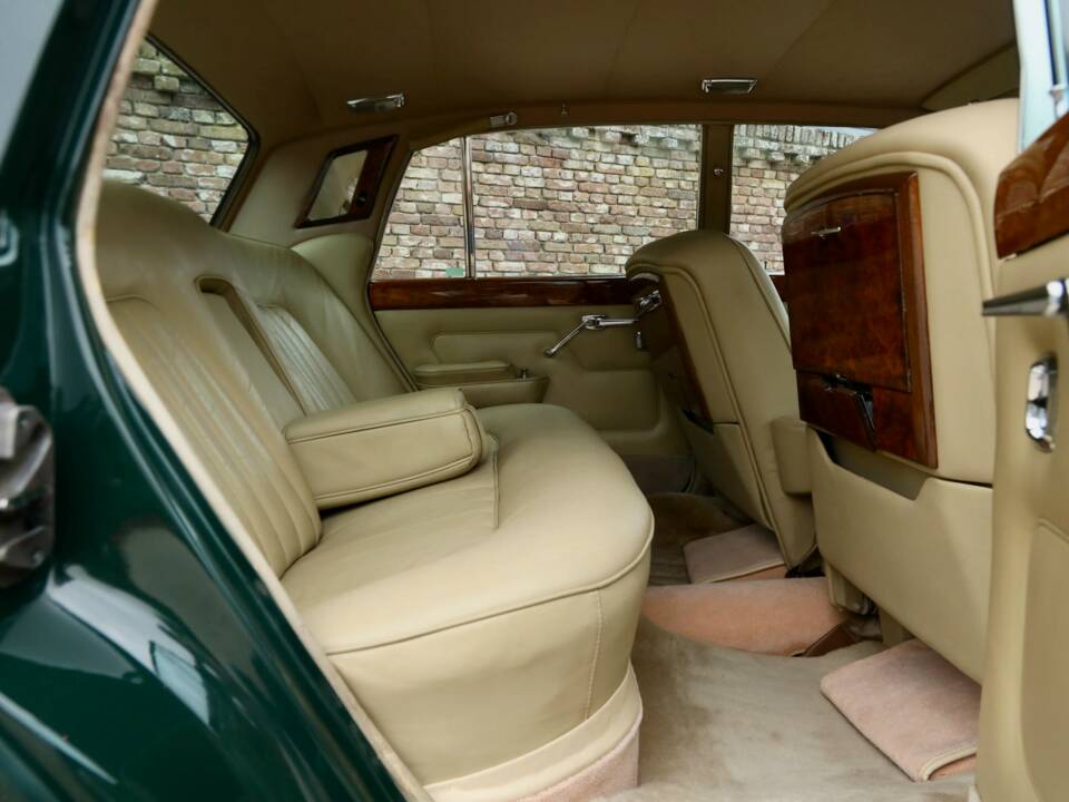 Bild 48/50 von Rolls-Royce Silver Shadow I (1967)