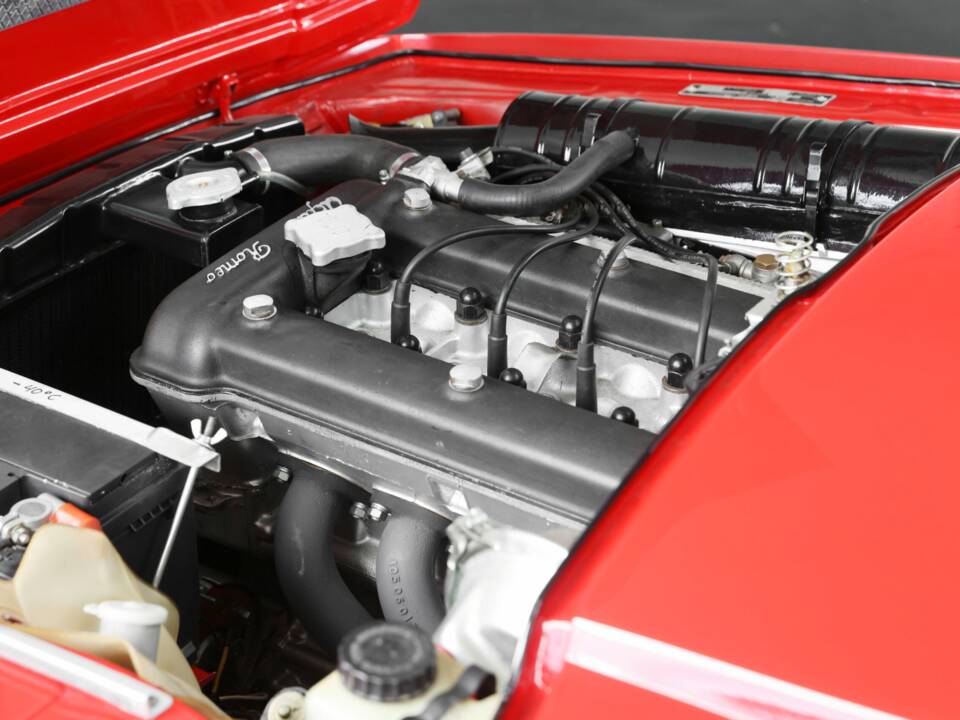 Image 38/50 of Alfa Romeo Junior Zagato GT 1300 (1972)