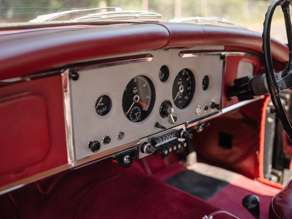 Image 10/21 of Jaguar XK 150 SE FHC (1958)
