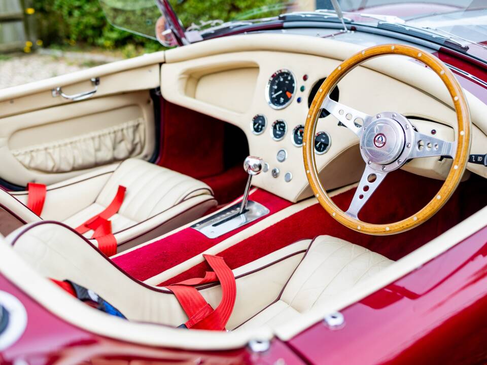 Bild 4/50 von Dax Cobra (1976)