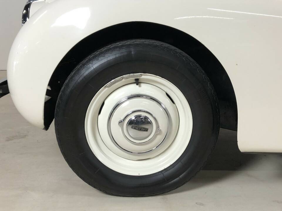 Imagen 13/24 de Jaguar XK 120 FHC (1952)