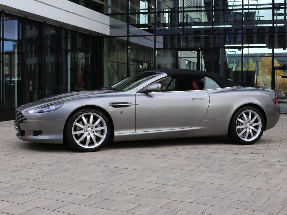 Bild 42/47 von Aston Martin DB 9 Volante (2006)